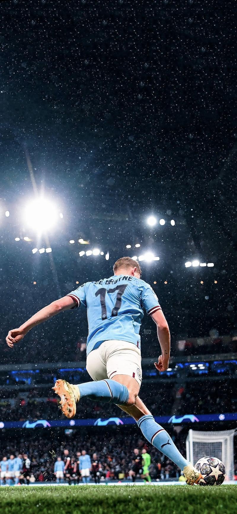 足球中超球员获选月最佳，数据联盟第一