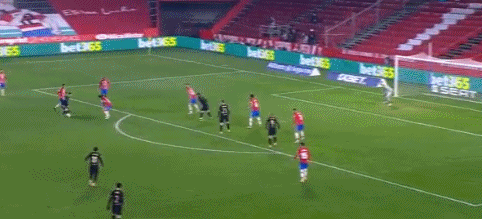 比塞克：两场5次射正让我们丢了3个，我们踢得不错只是运气差